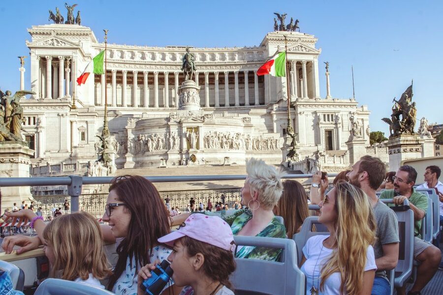 Rome: Hop-On Hop-Off Bus and Optional Cruise Port Transfer - What the organization is like