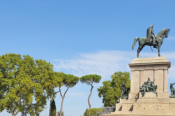 Rome in a Day golf cart tour for cruisers with Pizza & Gelato - The Colosseum, Palatine Hill, and Circus Maximus