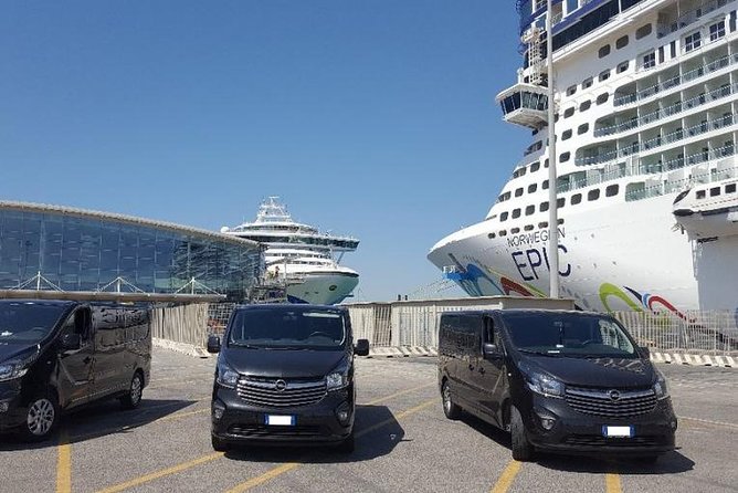 Rome to Civitavecchia Cruise Port Transfer - The private vehicle and luggage setup