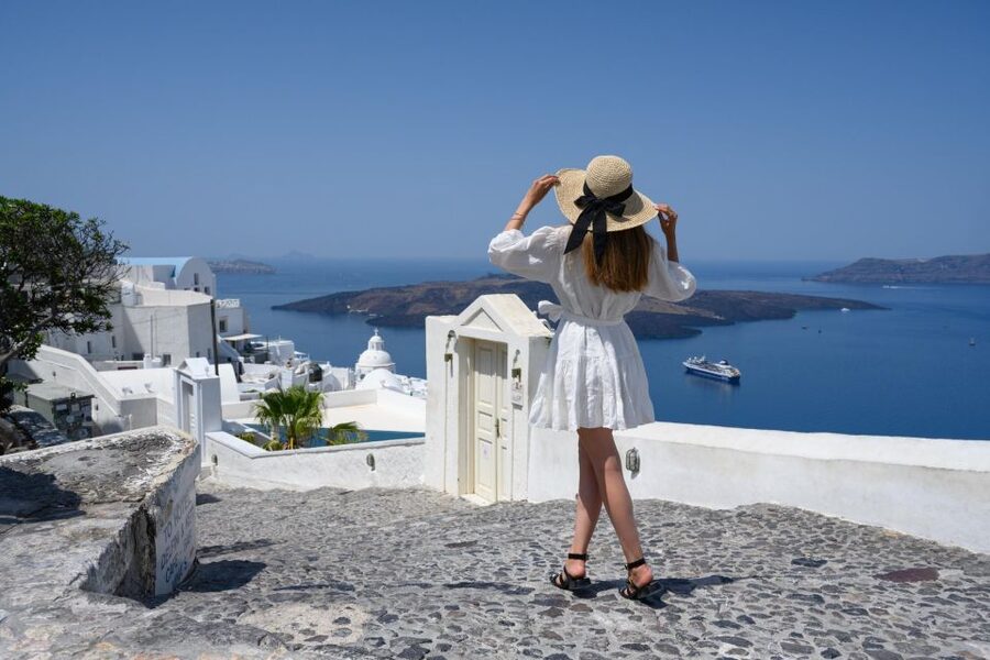 Santorini : Discover with Locals - Private Shore Excursion - Oia, where the postcard views come quickly
