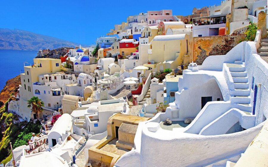 Santorini Island: Guided Tour from the port Rethymno Crete - Arriving at Athinios and joining the island bus