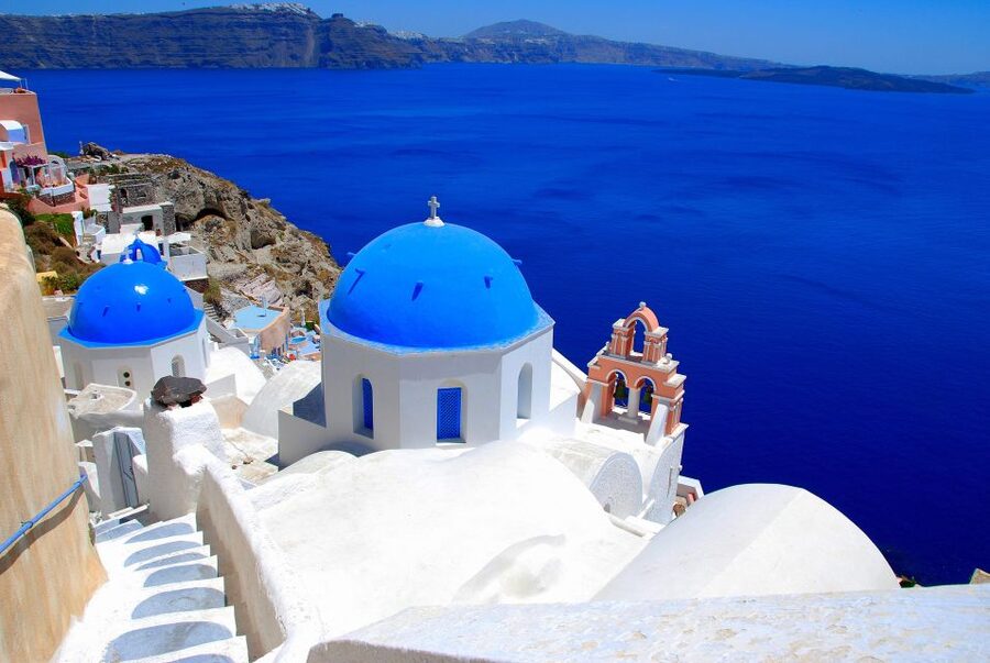Santorini Island: Guided Tour from the port Rethymno Crete - Oia: the most photographed stop