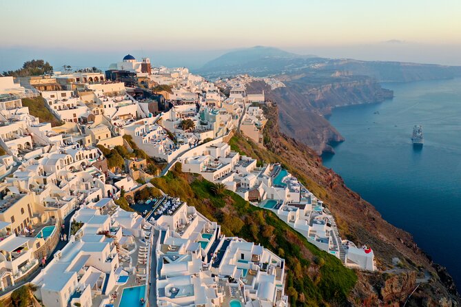 Santorini Island Tour for Cruise Travelers - Small Group - A smart four-hour plan for a Santorini cruise stop