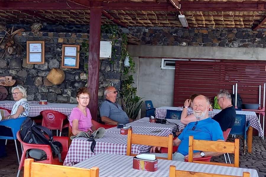 São Vicente: Highligts tour for cruise ship travelers - Salamansa pairs a fishing village with easy beach time