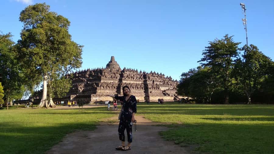 SEMARANG SHORE TOURS: BOROBUDUR TEMPLE EXCURSIONS - Leaving Semarang Port early