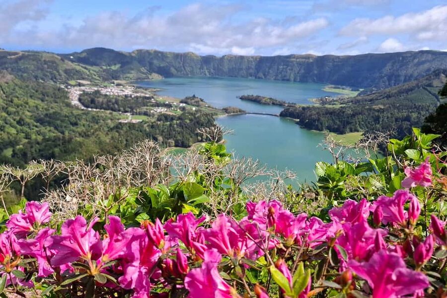 Sete Cidades: 4 Hours Shore Excursion Volcano Crater Tour - Why Sete Cidades works so well as a shore excursion