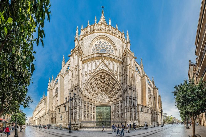 Seville & Alcazar Skip the Line from Cadiz Port (Cruisers Only) - Seville Cathedral from the outside