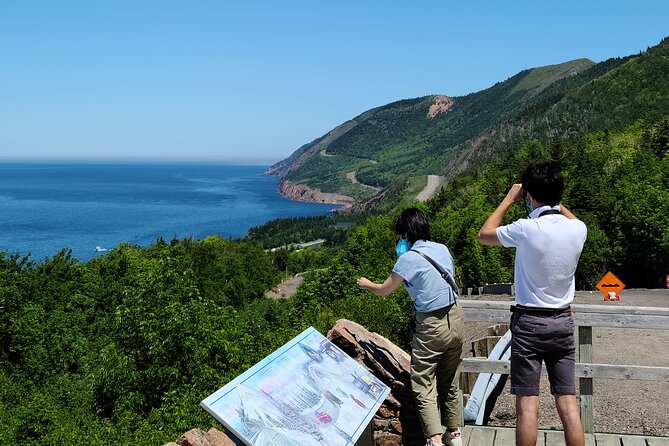 Shared Cruise Excursion - "Mini" Cabot Trail - The 14-person van and comfort question