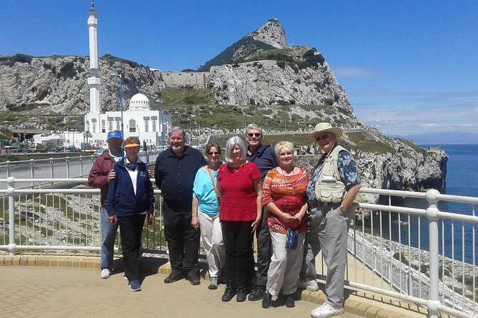 SHORE EXCURSION 7hrs Full Day Tour - The City Under Siege exhibition and Willis’s Road