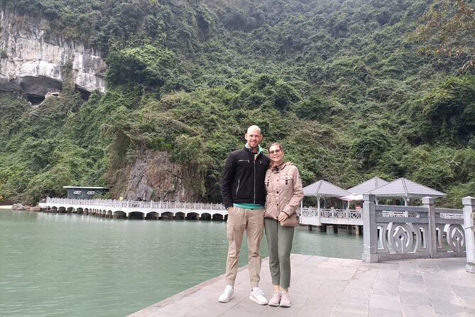 Shore Excursion: Amazing Day Cruise at Ha Long Bay - Lunch on board, with a few expectations