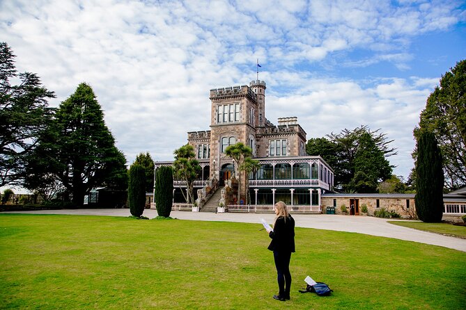Shore Excursion: Dunedin City, Otago Peninsula, Castle Gardens & Olveston Tour - Larnach Castle Gardens and the extra admission choice
