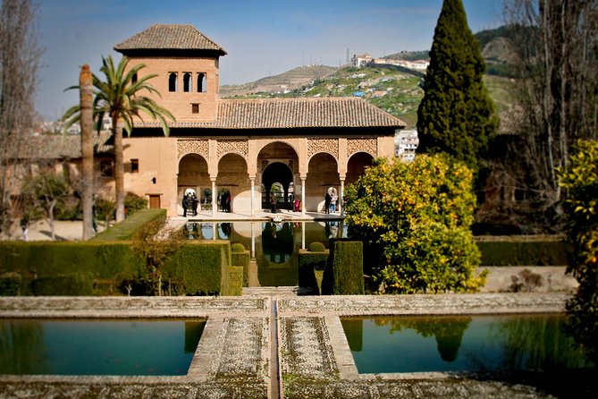 Shore Excursion from Almeria: Alhambra and Generalife Gardens - The ride from Almeria to Granada