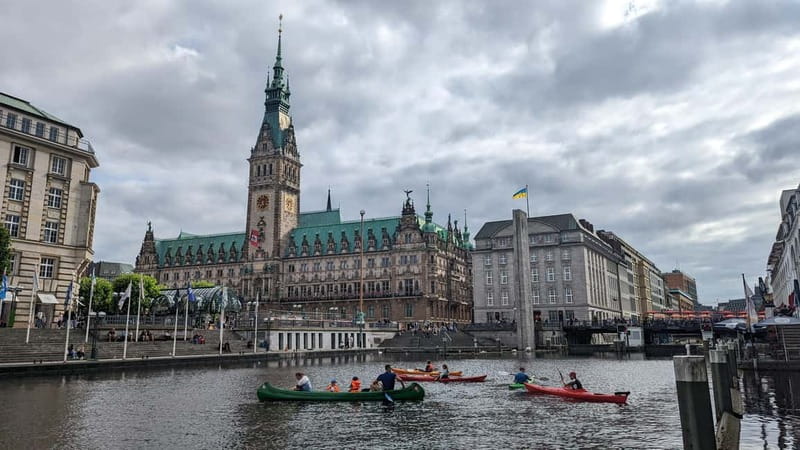 Shore excursion from Kiel to Hamburg. Private Van Tour. - City Hall and the Inner Alster