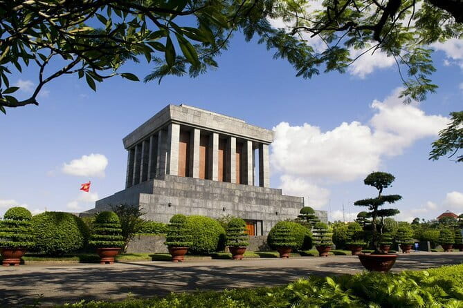 Shore Excursion: Full-day Hanoi City Tour from Halong Port - Four hours in Hanoi, counted carefully