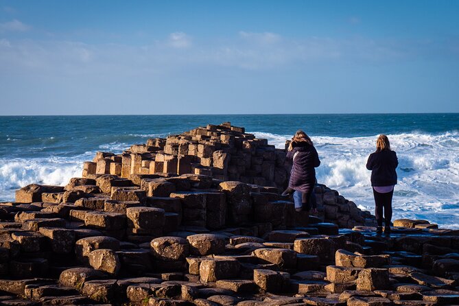 Shore Excursion: Giant's Causeway Tour Including Belfast City Tour - Harry’s in Cushendall is the sensible lunch break