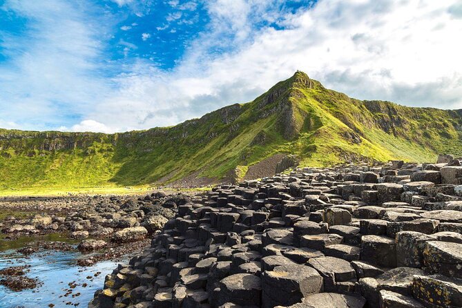 Shore Excursion: Giants Causeway Tour From Belfast Port (Extra Leg Room Bus) - Key points at a glance