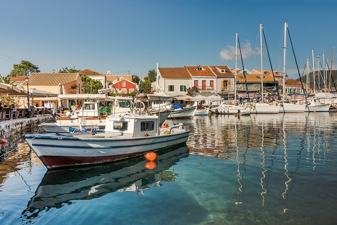 Shore Excursion Kefalonia, Lake Melissani, Myrtos Beach, Fiskardo - The private vehicle and the pace of the day
