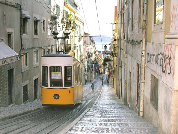 Shore Excursion Lisbon - Half-day Exclusive Tuk Tour - Key points to know before you book