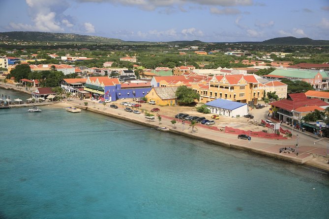 Shore Excursion: North and South Sides of Bonaire - Leaving Kralendijk for the northern coast