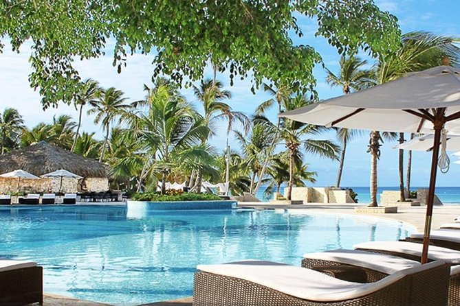 Shore Excursion: Viva Wyndham Resort For The Day With Unlimited Food & Drinks - Water activities included with the pass