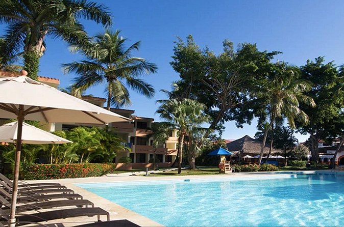 Shore Excursion: Viva Wyndham Resort For The Day With Unlimited Food & Drinks - The children’s program for ages 4 to 12