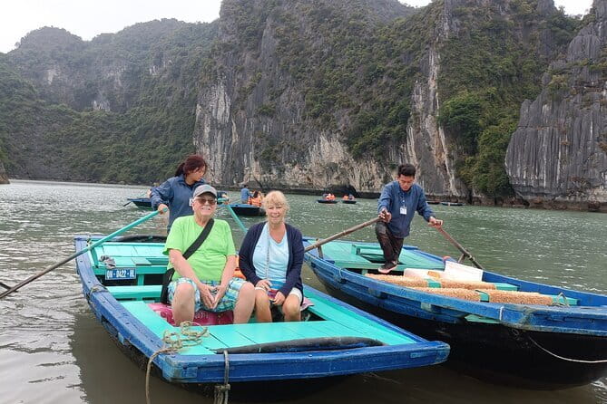 Shore Excursion: Wonderful Heritage Day Cruise at Halong Bay - The honest tradeoff: beauty and congestion