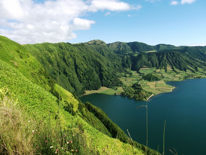 Shore Excursions from Ponta Delgada - Guides, languages, and the value of local explanation