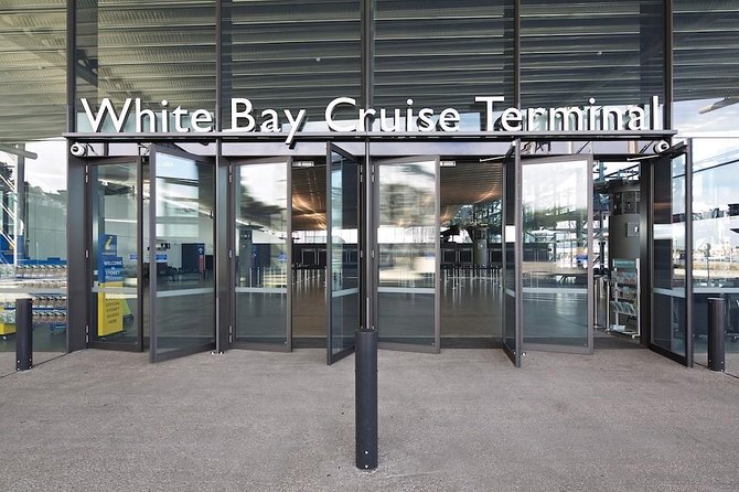 Shuttle Transfer from Sydney City Hotel to Sydney Cruise Port - The drive through Sydney to the ship