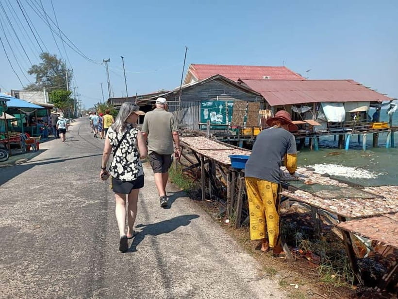Sihanoukville: Group Shore Excursion from Cruise Port - Wat Krom and Views Toward the Gulf