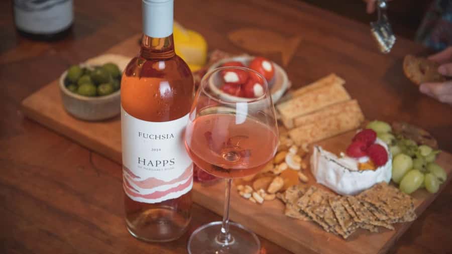 Sip & Savour Margaret River Cruise Ship Shore Excursion - Aravina Estate handles wine, pizza, and surf culture