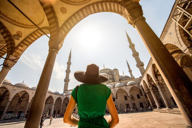 Skip-the-Line Istanbul: Private Tour from Cruise Ship & Hotel - Grand Bazaar: shopping with a guide, or a Sunday substitute