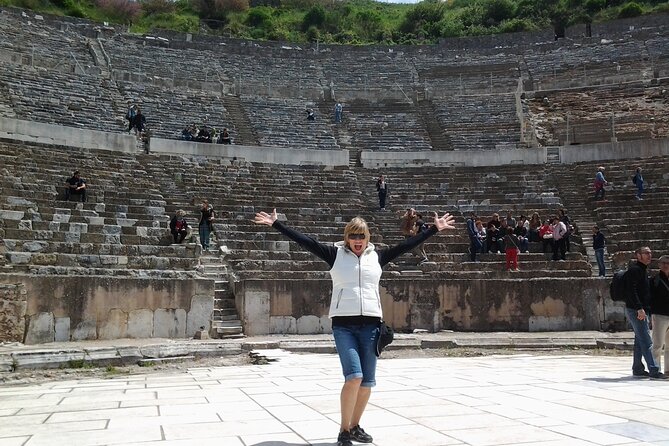 SKIP THE LINE : Private Ephesus Shore Tour in Kusadasi Turkiye - Lunch, vehicle comfort, and timing