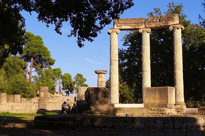 Small Group Shore Excursion at Ancient Olympia from katakolo Port - A local market, olive oil, and wine tasting