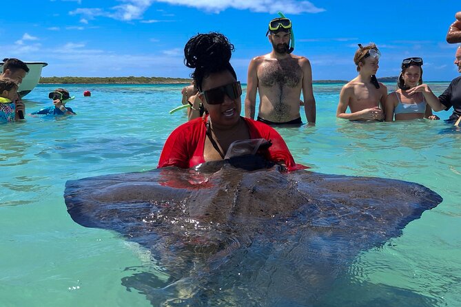 Stingray City Experience Antigua - Cruise Ship Passengers Edition - From St. John’s Port to the floating platform