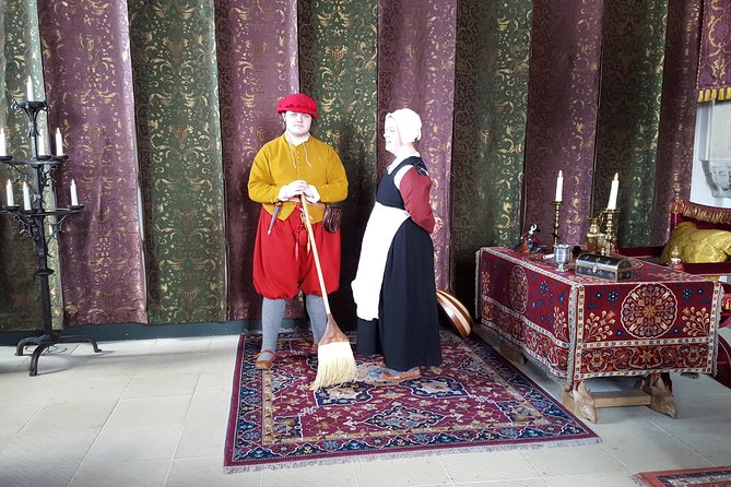 Stirling Castle, Trossachs and Loch Lomond Shore Excursion - An Ceann Mòr at Inveruglas