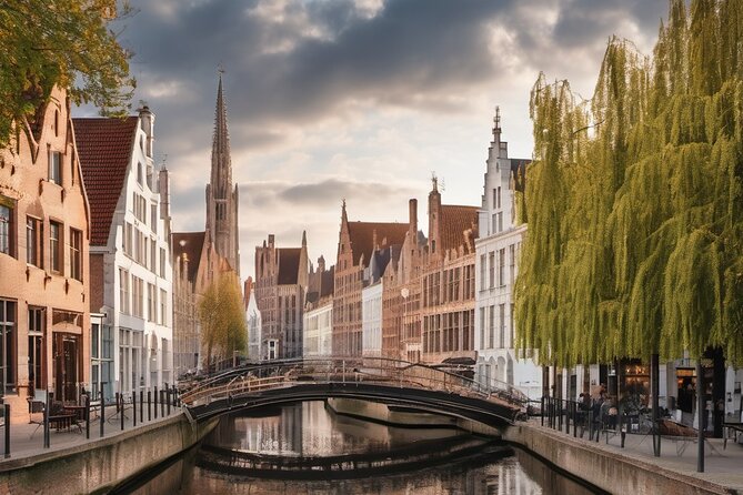 Stress-Free Bruges for Cruise Passengers with opt. Canal Cruise - The Belfry Reflected in the Water