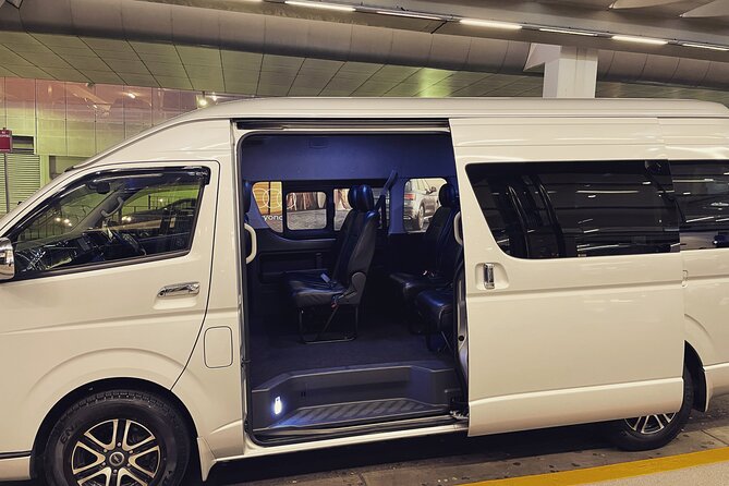 Sydney Port Private Departure Transfer: City Hotel to Cruise Port - Drivers and the human side of the service
