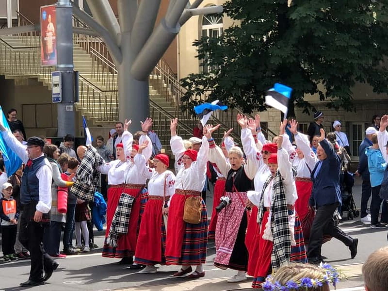 Tallinn: Highlights Shore Excursion with Return Transfer - The return transfer and port timing