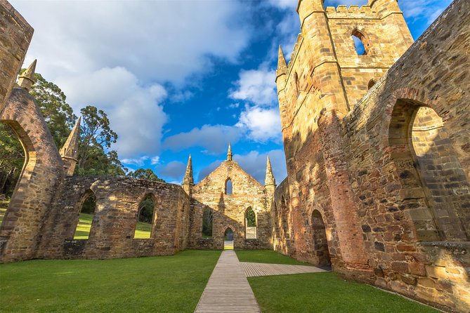 Tasman Peninsula Wilderness Cruise from Port Arthur - What the three-hour schedule feels like