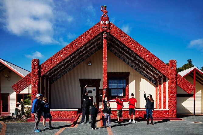 Tauranga Shore Excursion: Rotorua Highlights - Redwoods and Government Gardens