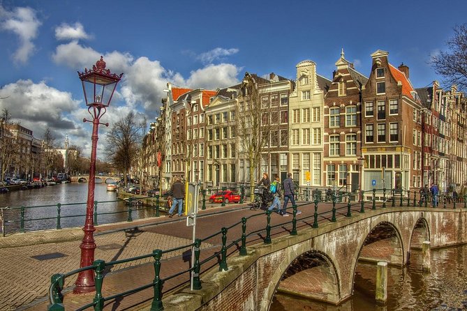 Taxi from a hotel in Amsterdam to the cruise port in Amsterdam - Inside the Mercedes sedan or minivan