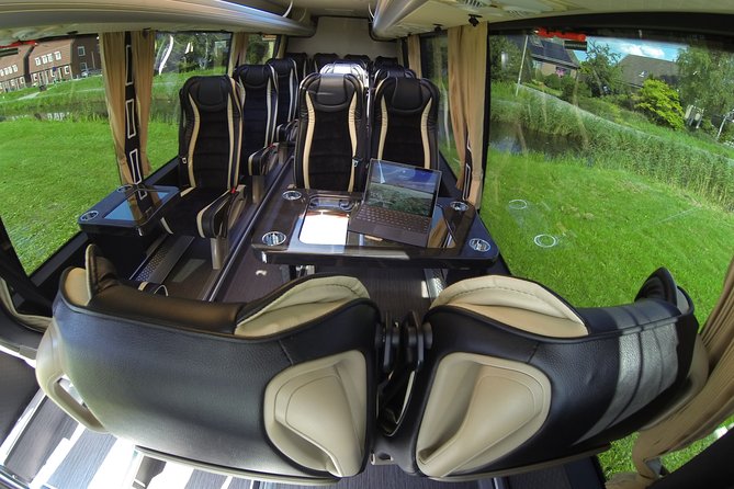 Taxi minibus Transfer Amsterdam Hotel to cruise port Amsterdam - Timing matters more than the 30-minute estimate