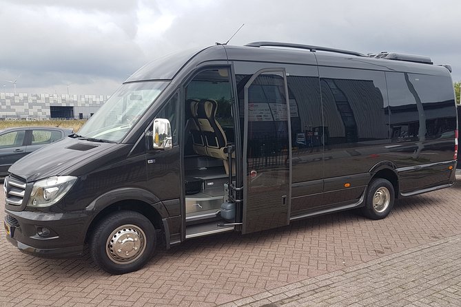 Taxi minibus Transfer Amsterdam Hotel to cruise port Amsterdam - Who should book this transfer