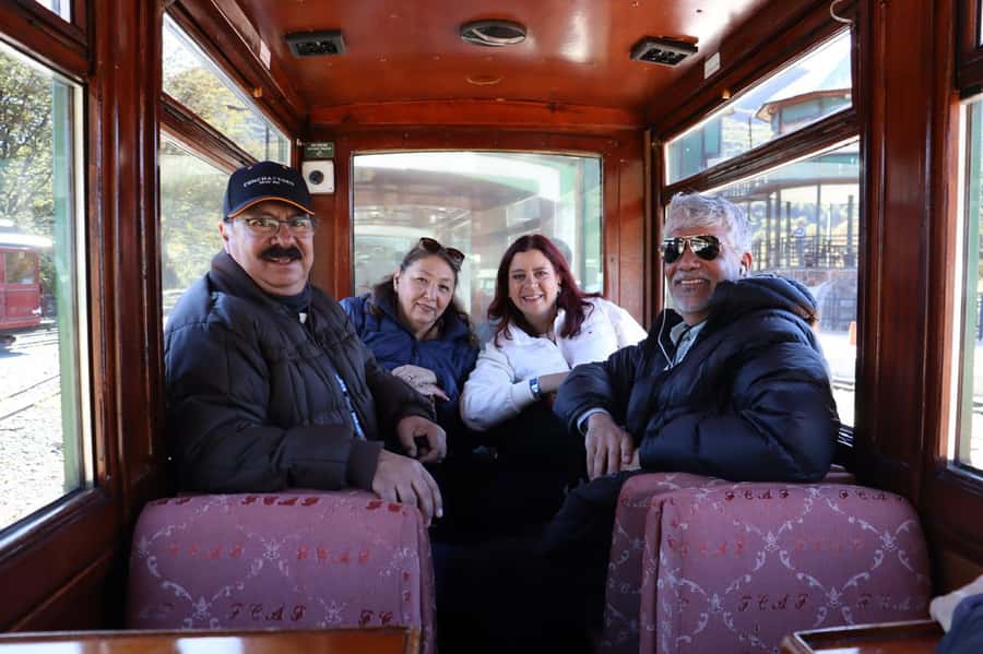 Tierra del Fuego Park & Train Tour for Cruisers (no tickets) - Starting at Ushuaia Port with Yellow Penguin