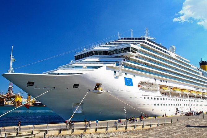 Transfer to the Cruise ports from your London accommodation - The real product is a hotel-to-terminal handoff