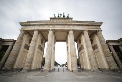 Warnemuende Shore Excursion: Private Berlin Tour